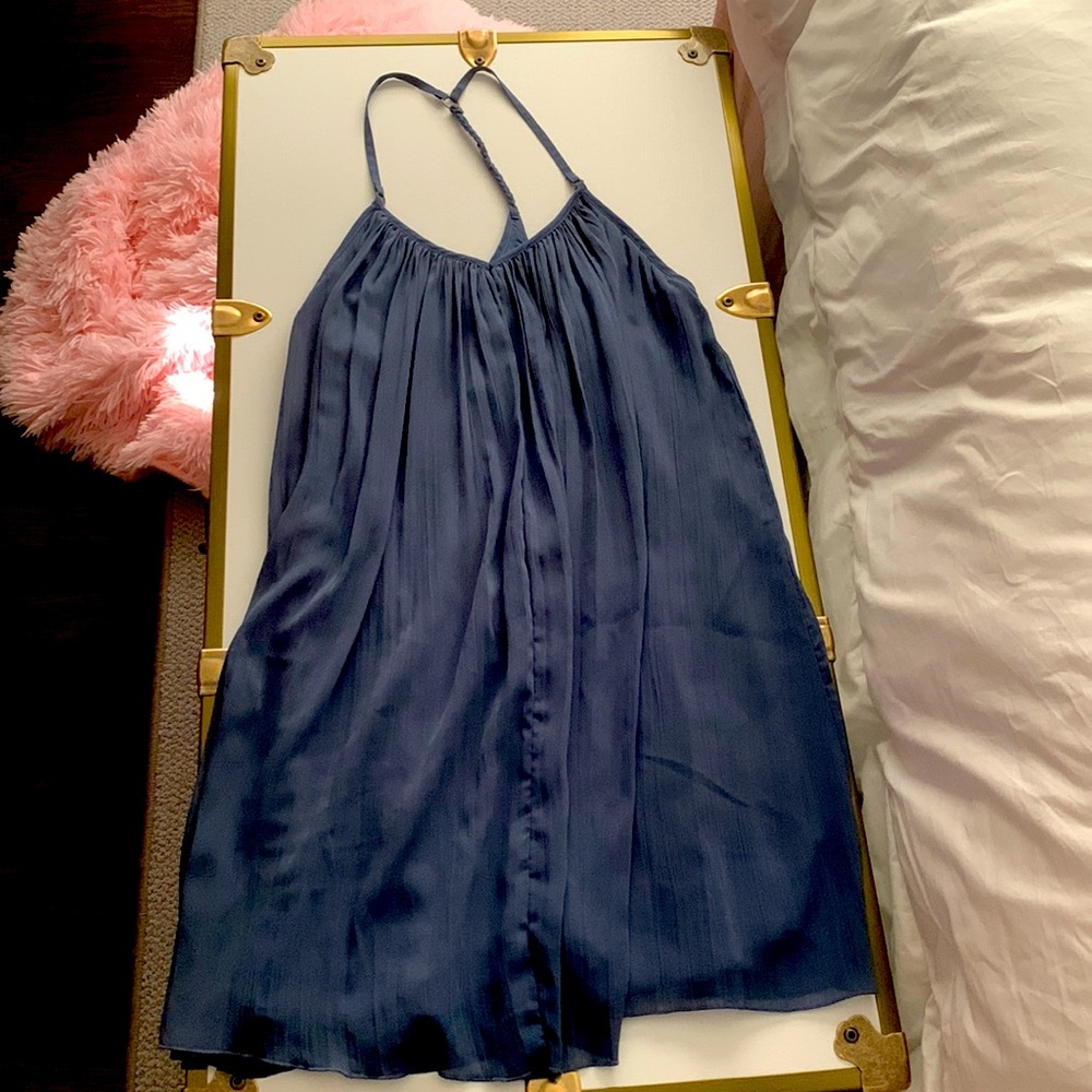 Worn a couple times, flowy, comfortable, V neck, Navy